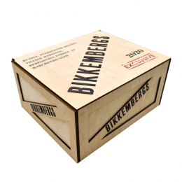 Фигурка из дерева 