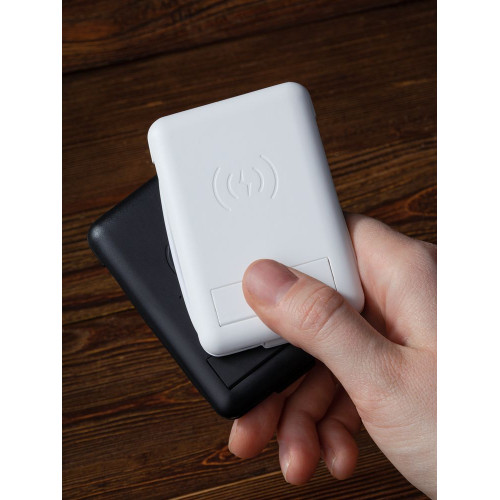 Органайзер с беспроводной зарядкой и набором адаптеров Octopod, черный