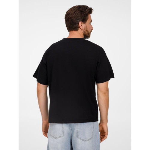 Футболка оверсайз унисекс Legacy, черная